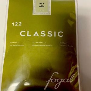 Fogal -Blossom- size Tall (4) pairs